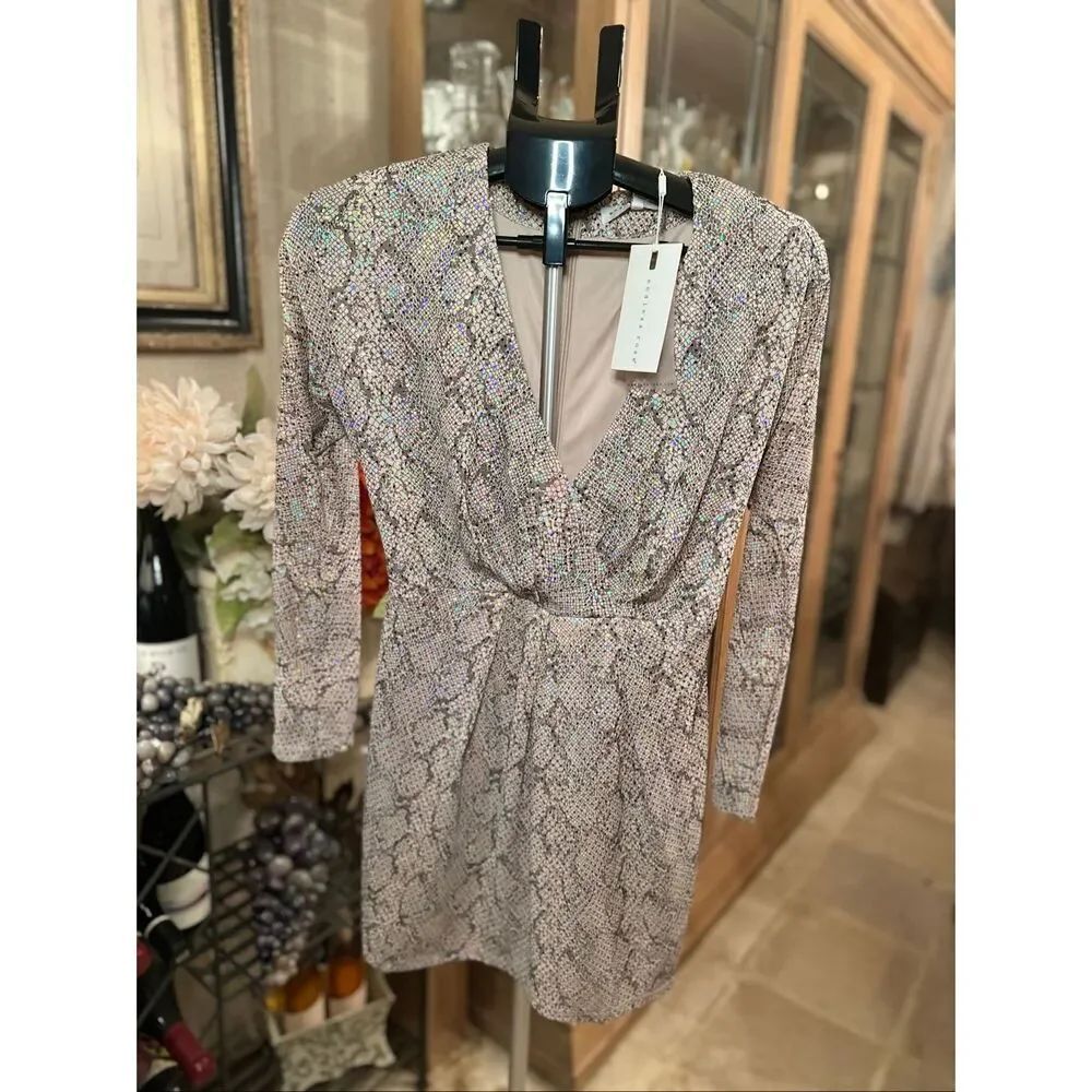 Endless Rose snake skin print, mini dress